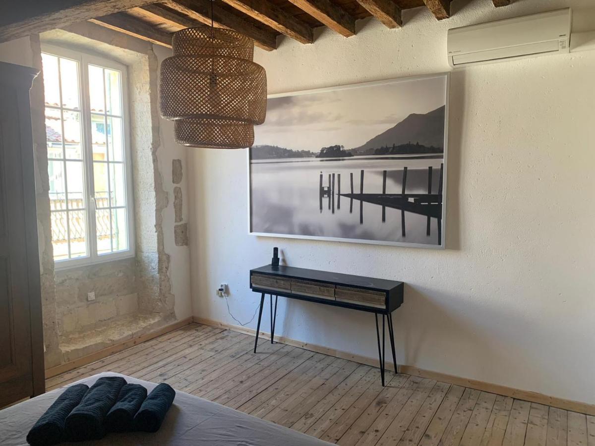 Maison De Village Provencal Vallabrègues Eksteriør billede