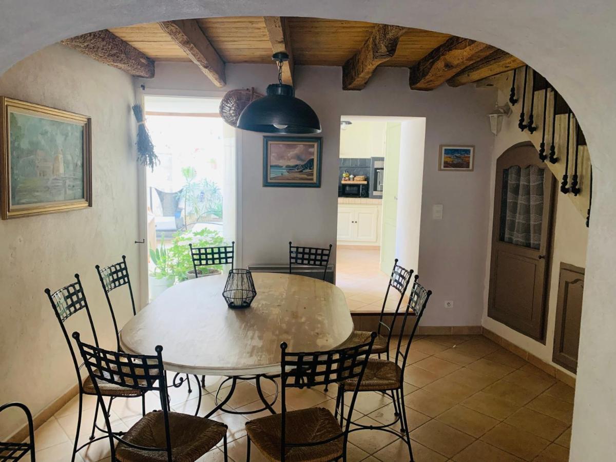 Maison De Village Provencal Vallabrègues Eksteriør billede
